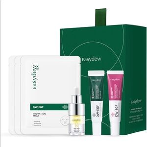 NEW! EasyDew Firming and Hydration Kit